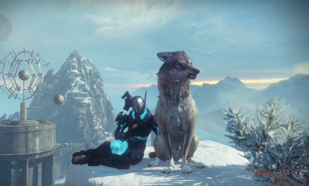 steph702's tweet photo. Made a new friend yesterday. #RiseofIron https://t.co/zf8MnDdOpA