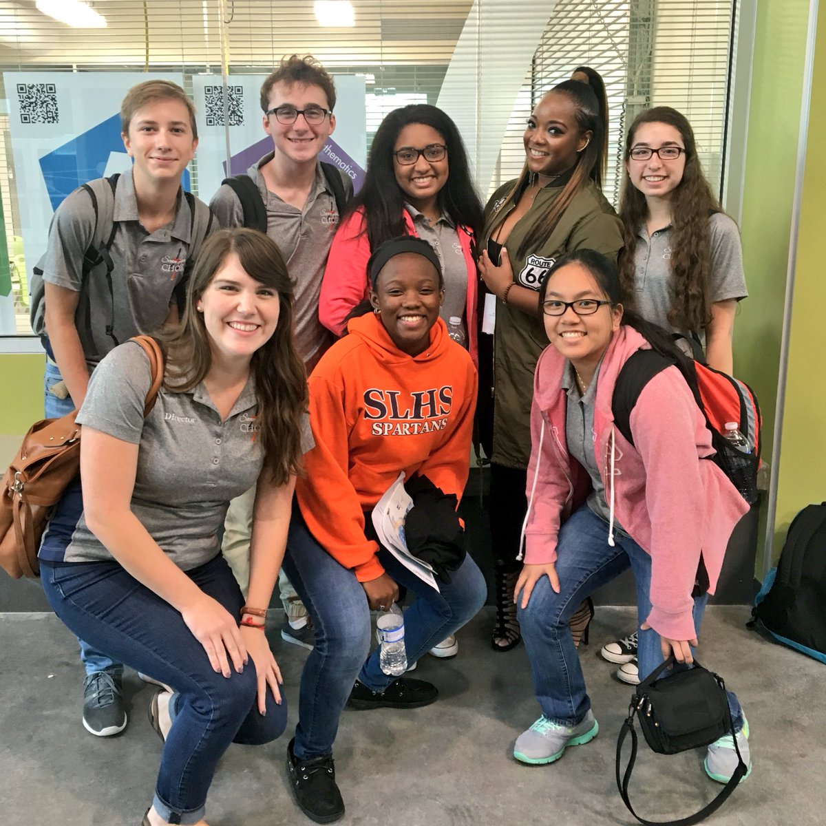 SevenLakesChoir's tweet photo. With the fabulous Tamar Davis (Grammy nominated singer and performer) #Katyfinearts https://t.co/kP4JEMAjUu