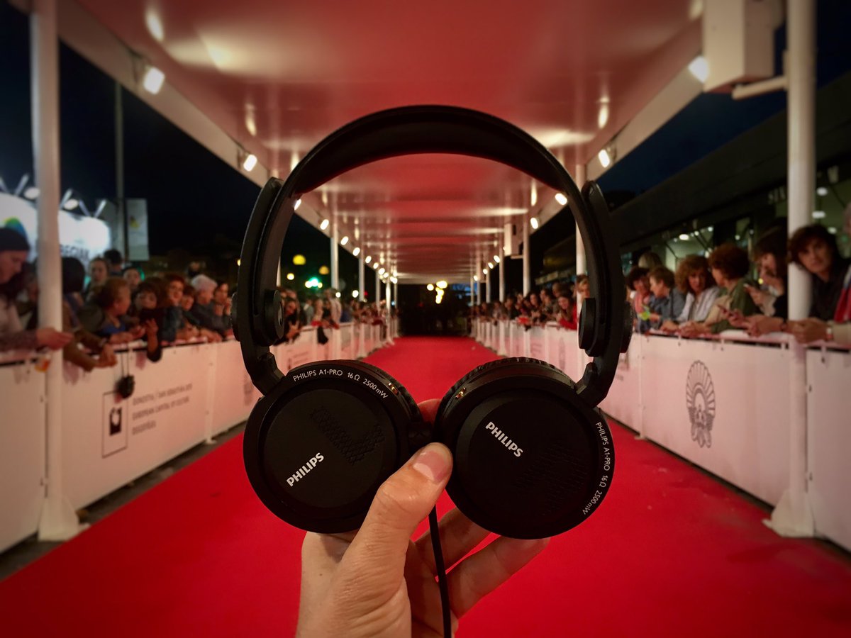 alexdeltorolive's tweet image. Gracias @Philips_Sound por enviarme para el @sansebastianfes esta maravilla llamada 'A1-PRO' para que mis oídos se vistan de gala.