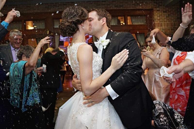 johnstuxedos's tweet image. #WeddingWednesday Let us be a part of your special day! 
Photo by @studiotran #nolawedding #tuxedo #neworleansmenswear #groom #bride