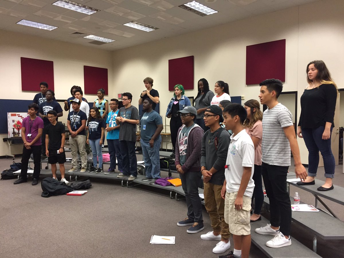 AliefTaylorLionChoir tweet media