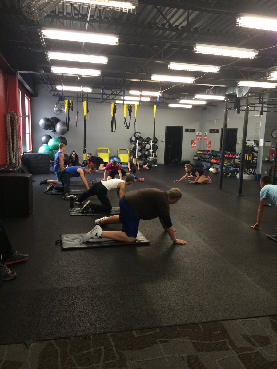 UGDualCredit's tweet photo. Feeling the burn at Georgian Orangeville's Lifestyle Mgmt course! #fitness #muscleburn https://t.co/bPp8FqOk8I