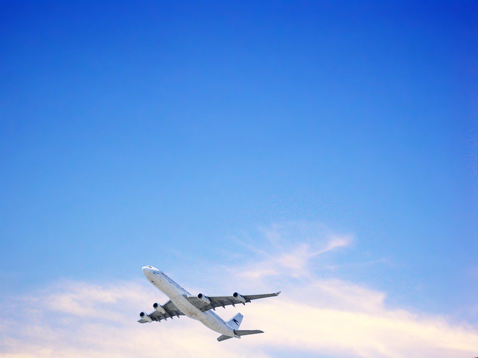 supertraveling's tweet photo. Cheap Flights versus Cheap Bus Tickets - https://t.co/gZfeezyWTt https://t.co/c0CqquvNSs