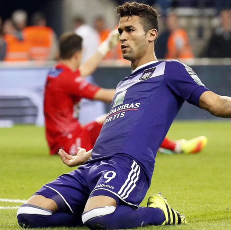 Mauveside's tweet photo. FT Anderlecht - OH Leuven 1-0. #RSCA are through to the next round of the Belgian cup. #AndOhl #coym https://t.co/FkN9J1rm4Y