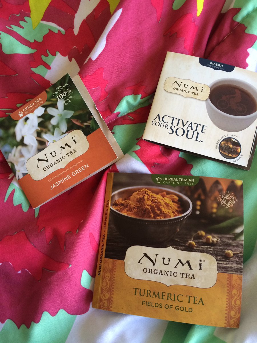 LissyMonster33's tweet image. a variety of them ! #ESVoxBox #DrinkNumi