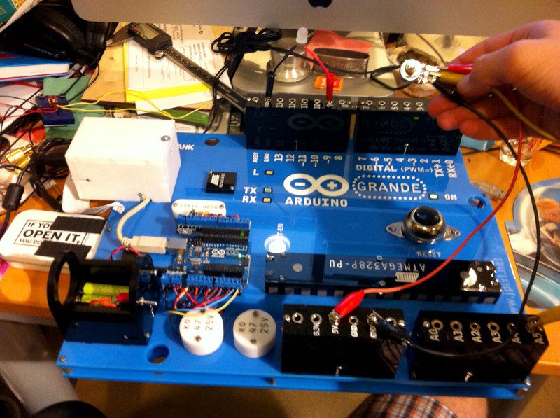 makerkun's tweet image. ラズパイ、Arduino、ESP8266、ポケットチップの巨大モックアップを紹介してみました。モックアップと言っても本物同様の制御をしている作品もあります。
maker-is-you.xyz/2016/09/22/4-s…