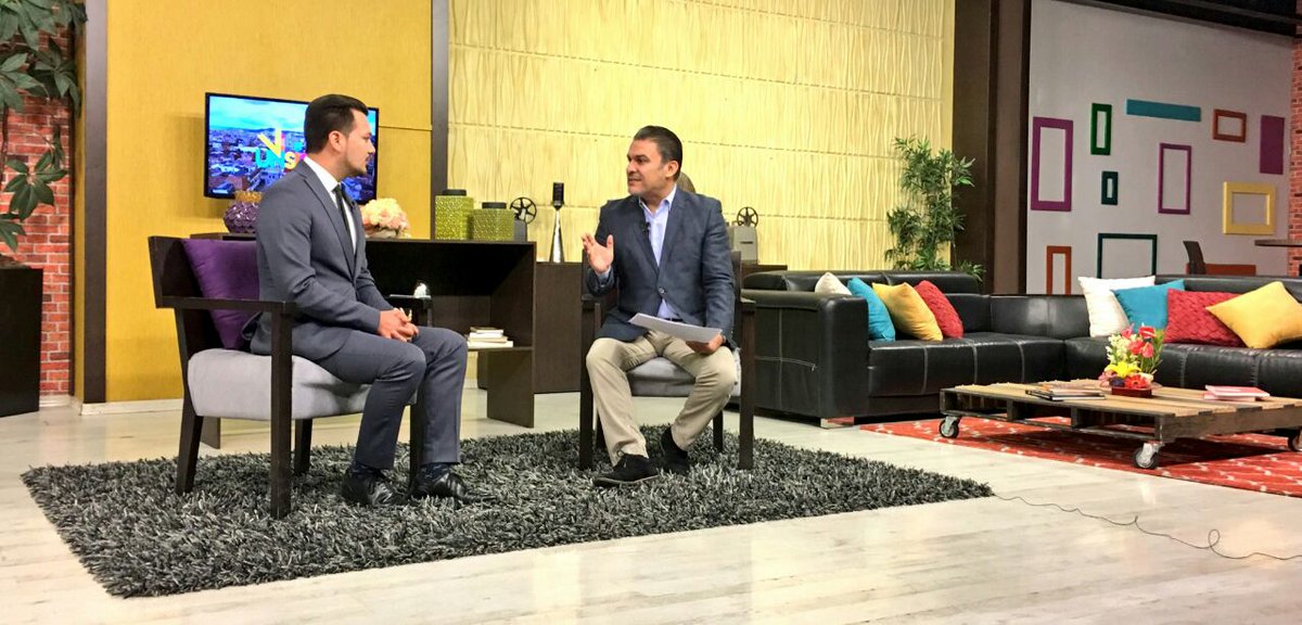 MinGobiernoEc's tweet photo. #Cuenca ha reducido en 28 % la tasa de los delitos de mayor connotación. [Video]»https://t.co/XTASDhinRo https://t.co/LG3HOyBLd6