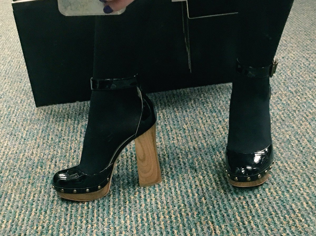 Melissa Chase tweet media