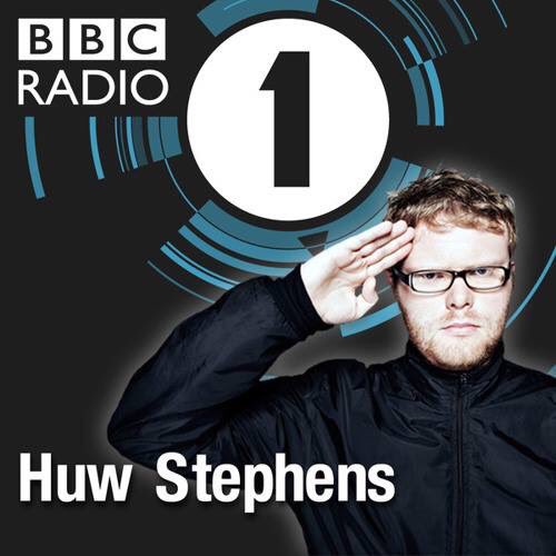 MozaicsMusic's tweet photo. Cheers @huwstephens &amp; @bbcintroducing 4 #AlwaysWantYou 1st spin on @BBCR1 #listenback 2h20 https://t.co/5wsoIAAu36 https://t.co/JB50NOLjYG