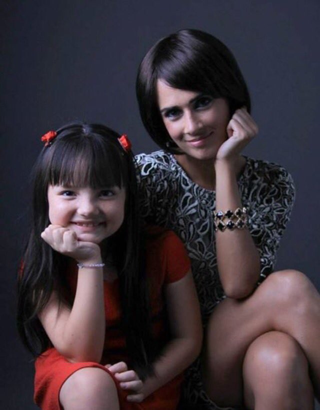 vanessasaba75's tweet photo. Que linda es @fran_aronsson Mi preciosa #Margarita. Aquí una foto de cuando la conocí grabando Amor de Madre. https://t.co/NMO64Qe3BC