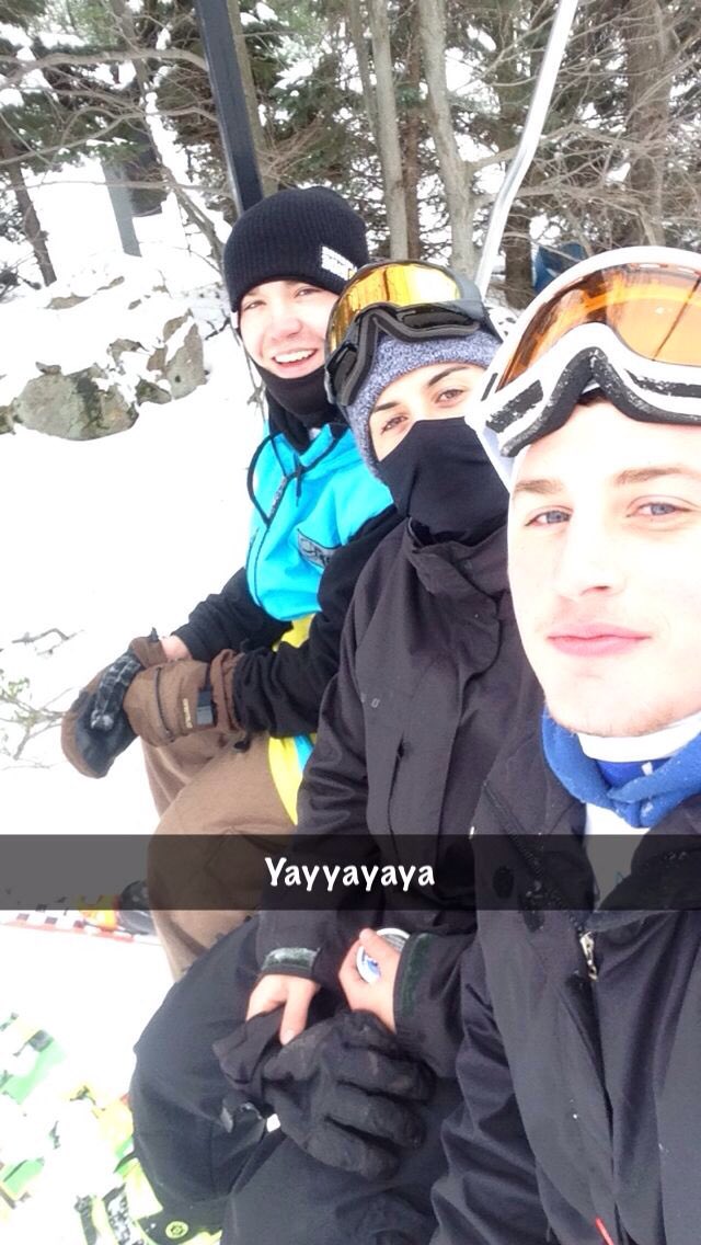 bohlofcereal's tweet photo. Happy 21st to my brother up north @budusky334 #fltf https://t.co/VC6uwrYODw