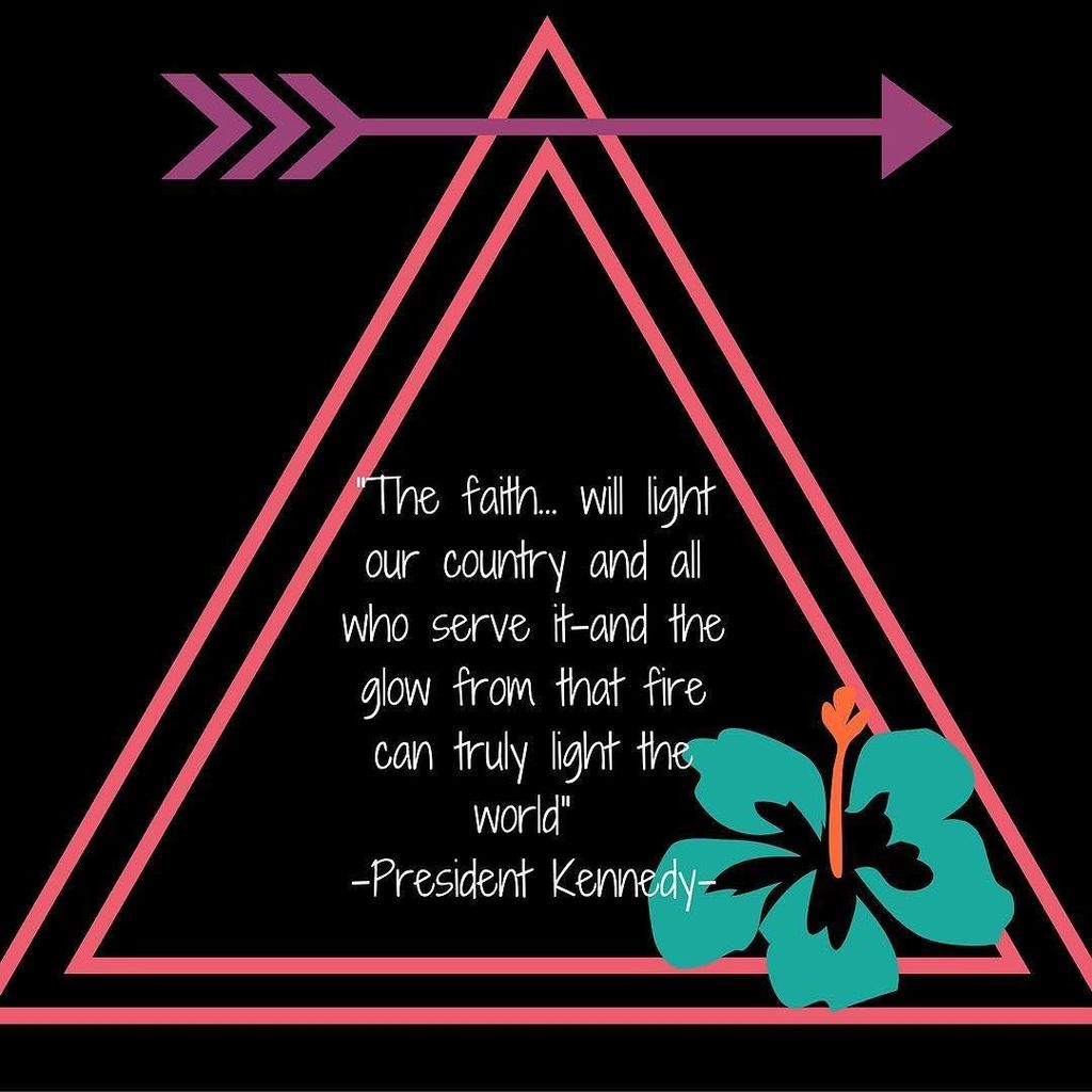 _laceyperkins's tweet photo. Where does your light come from? Will it spread like wild fire?! #girlboss https://t.co/S3ZRuZL1QJ