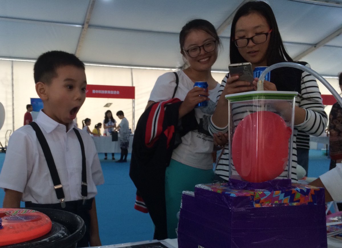 XraiseCornell's tweet photo. Eva rocks China! #beijingolympicpark #junkgenies #physicsbus https://t.co/qjs2xYs0jj