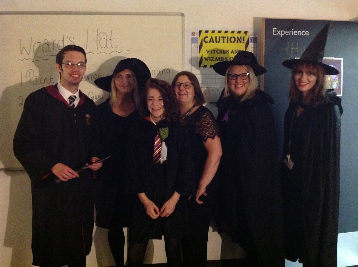 Kingswood_Eng's tweet photo. The English team (minus three) in our Hogwarts uniforms for Kingswood Academy's yr 5 and 6 open evening! https://t.co/Bn6Hj4XxpL