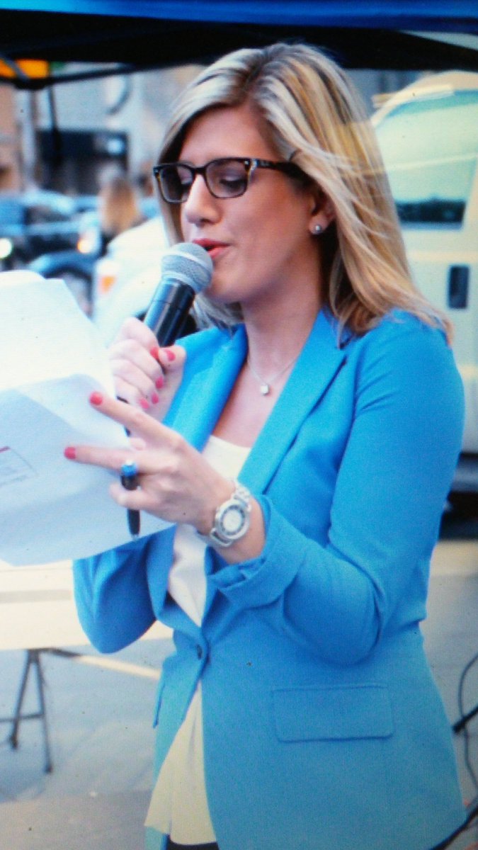 EasterSealsON's tweet photo. A HUGE thank you to big ES supporter @NatalieCTV @CTVNews for kicking off #DropZoneTO this a.m. as host! https://t.co/LahpOvHvHB