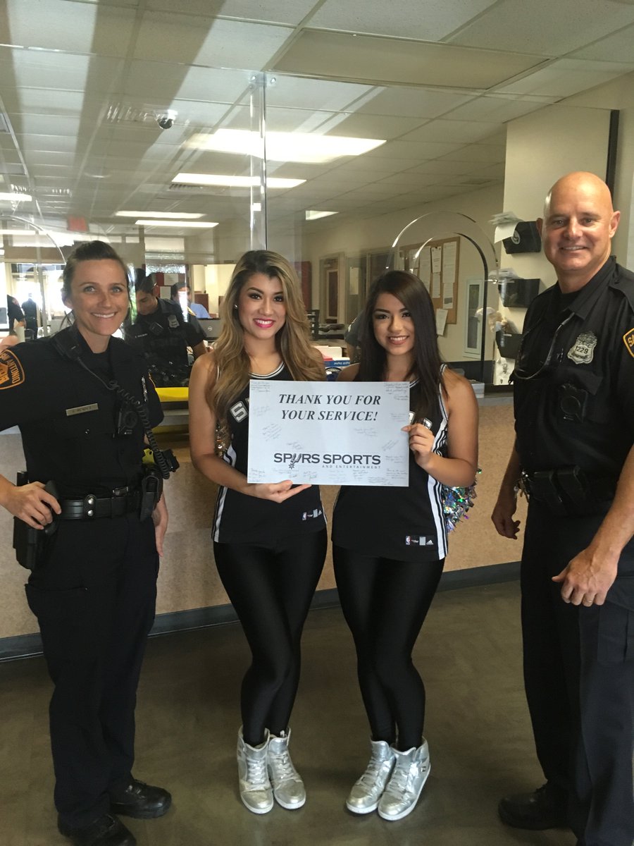 SAPromiseZone's tweet photo. The #SpursSilverDancers showing their appreciation for our people in blue! #putsomerespekontheirnames Way to go guys! #GoSpursGo https://t.co/tcl0snLmvd