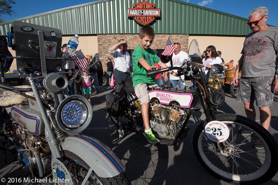 NomadasCustom's tweet photo. A coast-to-coast ride on 99+ year old motorcycles.

Check out the 2016 Cannonball Run. https://t.co/BghCdT4mxP https://t.co/UbT2QfH4MK