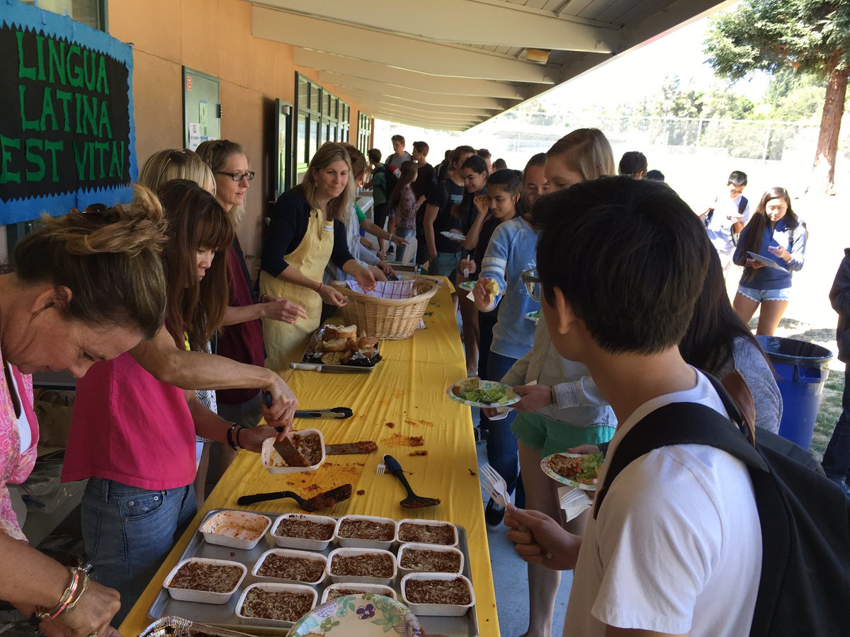 mhsjcl's tweet photo. Panem et pastam- awesome pasta feed! https://t.co/JX2rWYvBxz