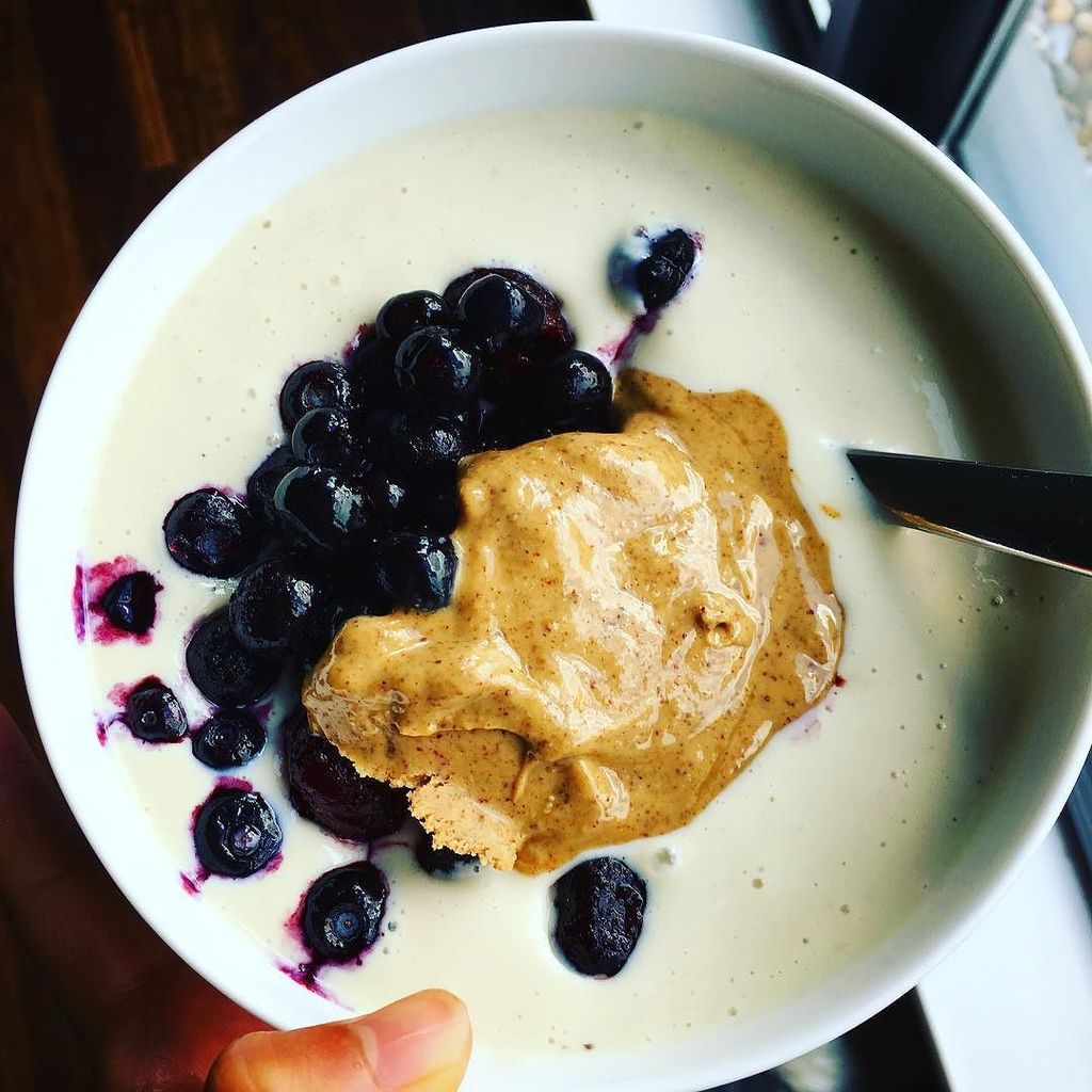 RunEatFly's tweet photo. My break fast today was pretty awesome! Practising #intermittentfasting meant I waited unt… https://t.co/67LnIKzezL https://t.co/mPnDV1e5Cd