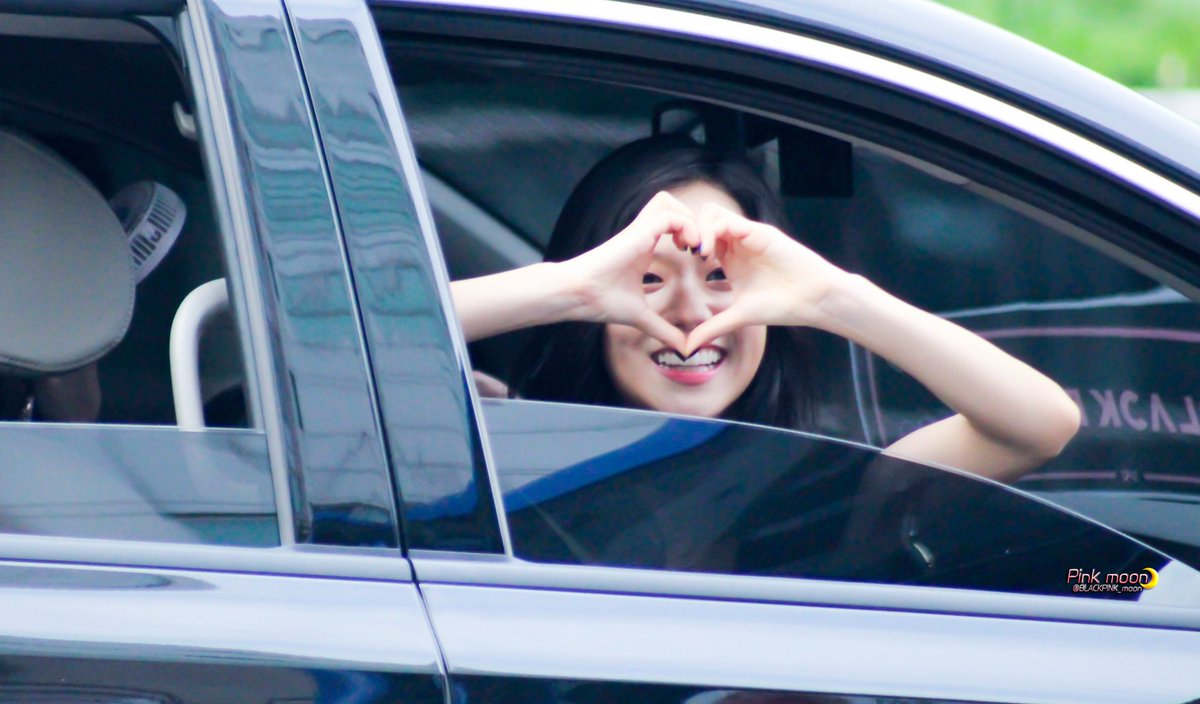 Jisoo_FDP's tweet photo. https://t.co/uv0JN0wvL3