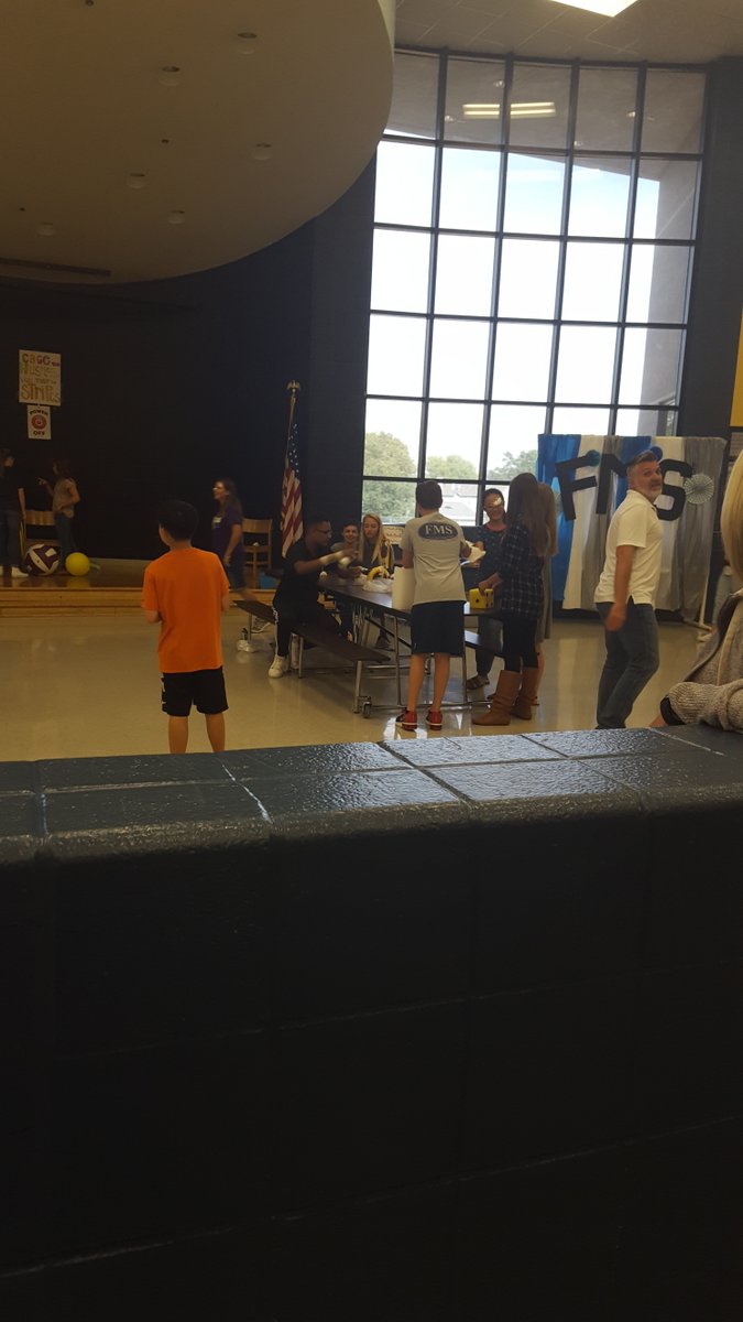 FMMS_SRO's tweet photo. Pie Face? Yes, please! Forestwood MS 6th grade social!!!!!! https://t.co/IEtzPVlV4z