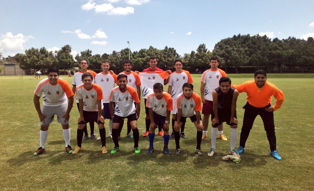 sportcucba's tweet photo. @sportcucba agradece a @GallosCUAAD  por su visita a nuestro campo en partido de preparación rumbo #Intercentros2016 https://t.co/GeQDdQjKp9