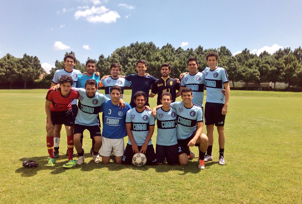 sportcucba's tweet photo. @sportcucba agradece a @GallosCUAAD  por su visita a nuestro campo en partido de preparación rumbo #Intercentros2016 https://t.co/GeQDdQjKp9