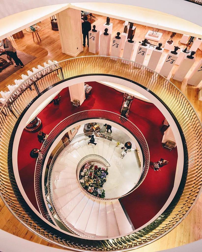 Londongramer's tweet photo. Be originators, not imitators ✌🏼️😎 || 📸 @RonTimehin at @Fortnums for #MarketToMichelin || … https://t.co/CzbrDCWiNK https://t.co/hae7t1hAuE