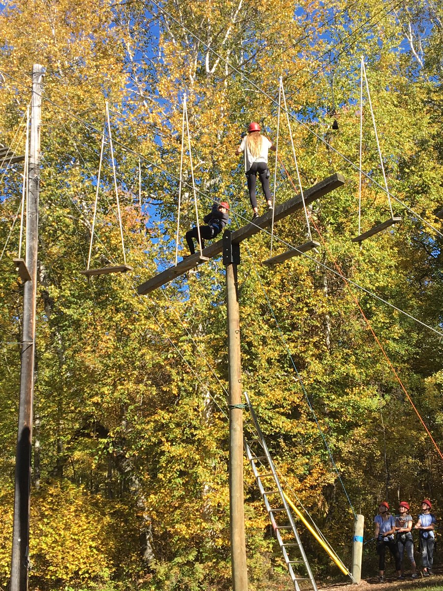 CbLeadership1's tweet photo. Climbing challenges. #cbleadership https://t.co/7V82eJxRGB