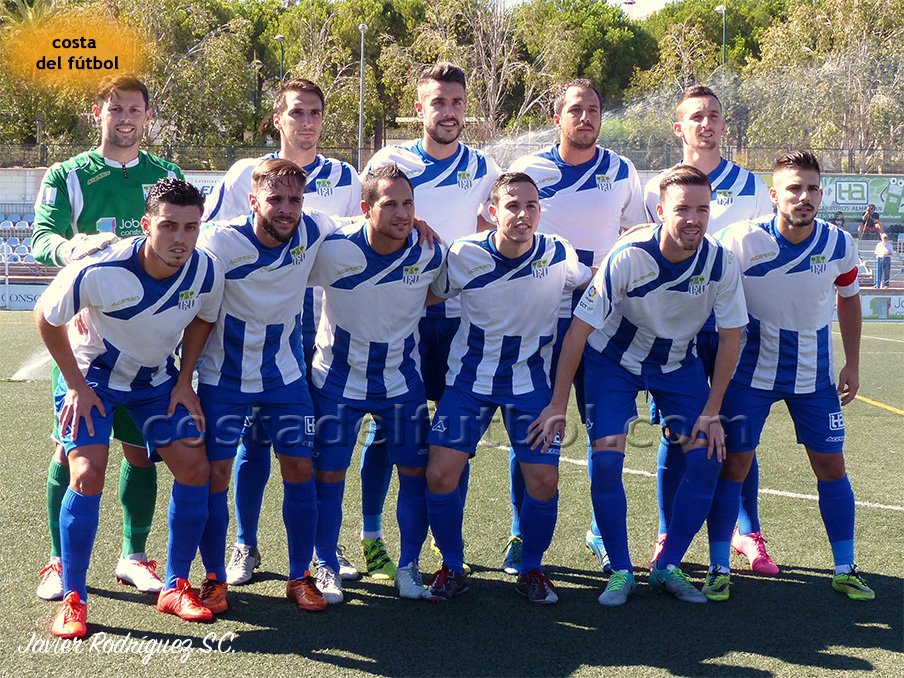 JovenesAlh_13's tweet photo. Último once de los nuestros. @Alh_TCF 4-1 @VELEZCFoficial #ForzaAlhaurín https://t.co/1mvhYkcKuz
