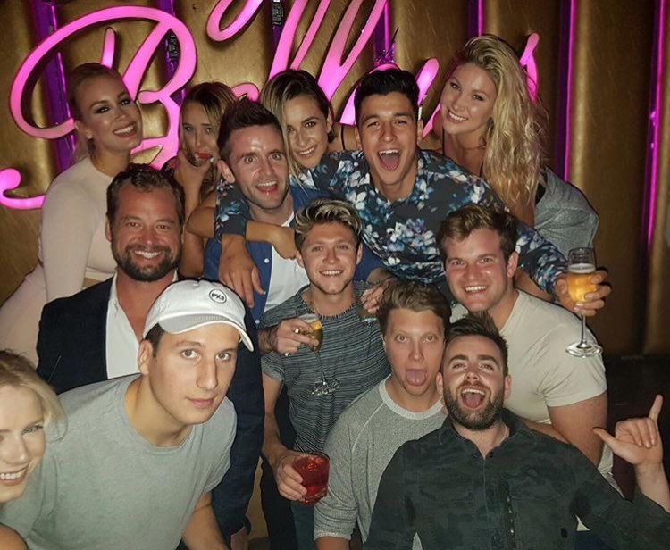 DailyNiallNews's tweet photo. martin_devine: #birthdayweekend #merica🇺🇸 #soooo #millit
21th September, 2016 https://t.co/b0YA3F0Qxp