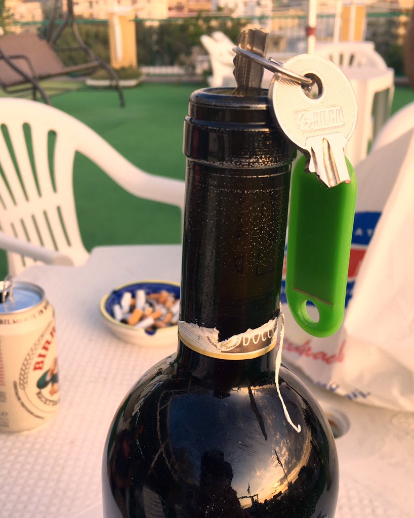 pat_orgera's tweet photo. Attn corkdorks DO NOT use hotel key to open Brunello @WillPredhomme @PeterXBoyd  @MajesticWineInc @SommEllen @garton_jules @EmilyJBibona https://t.co/KAwaB3LAZn