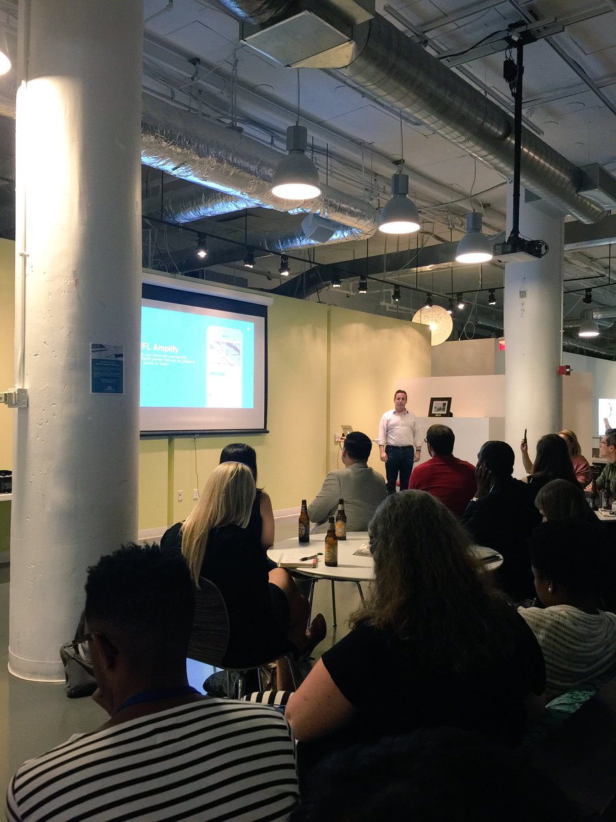 LynetteRadio's tweet photo. At @smcphilly &amp; listening to @twitter talk about all the new features #impressed https://t.co/YZotP8zOWW