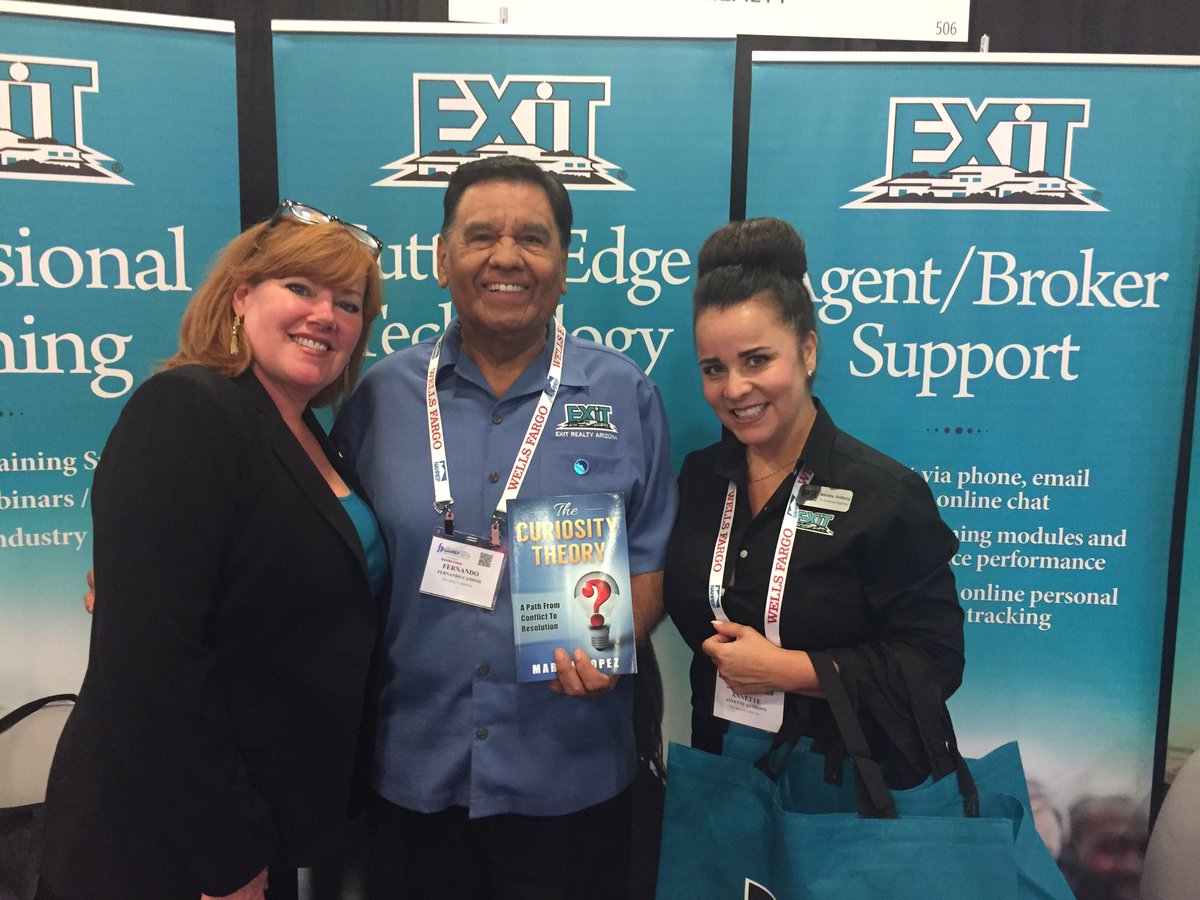 exitrealtycorp's tweet photo. RT @MrMartinLopez: @tamibonnell it was great to meet you at #NAHREP2016 #LoveExitRealty #StayCuriousMyFriends https://t.co/A0OrhJhmRB