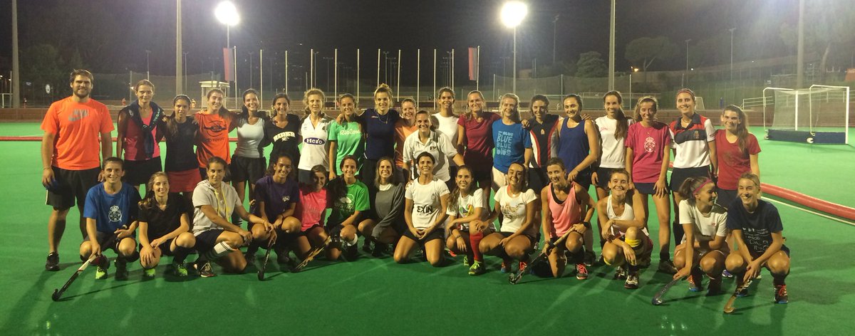 franco_julieta's tweet photo. En marcha 2da RCPB Y Pedralbes! Ilusión grande al dar este GRAN paso.Desafio x delante. #LineaFEMRcpb @RCPoloHockey https://t.co/w9OEegQ0YO