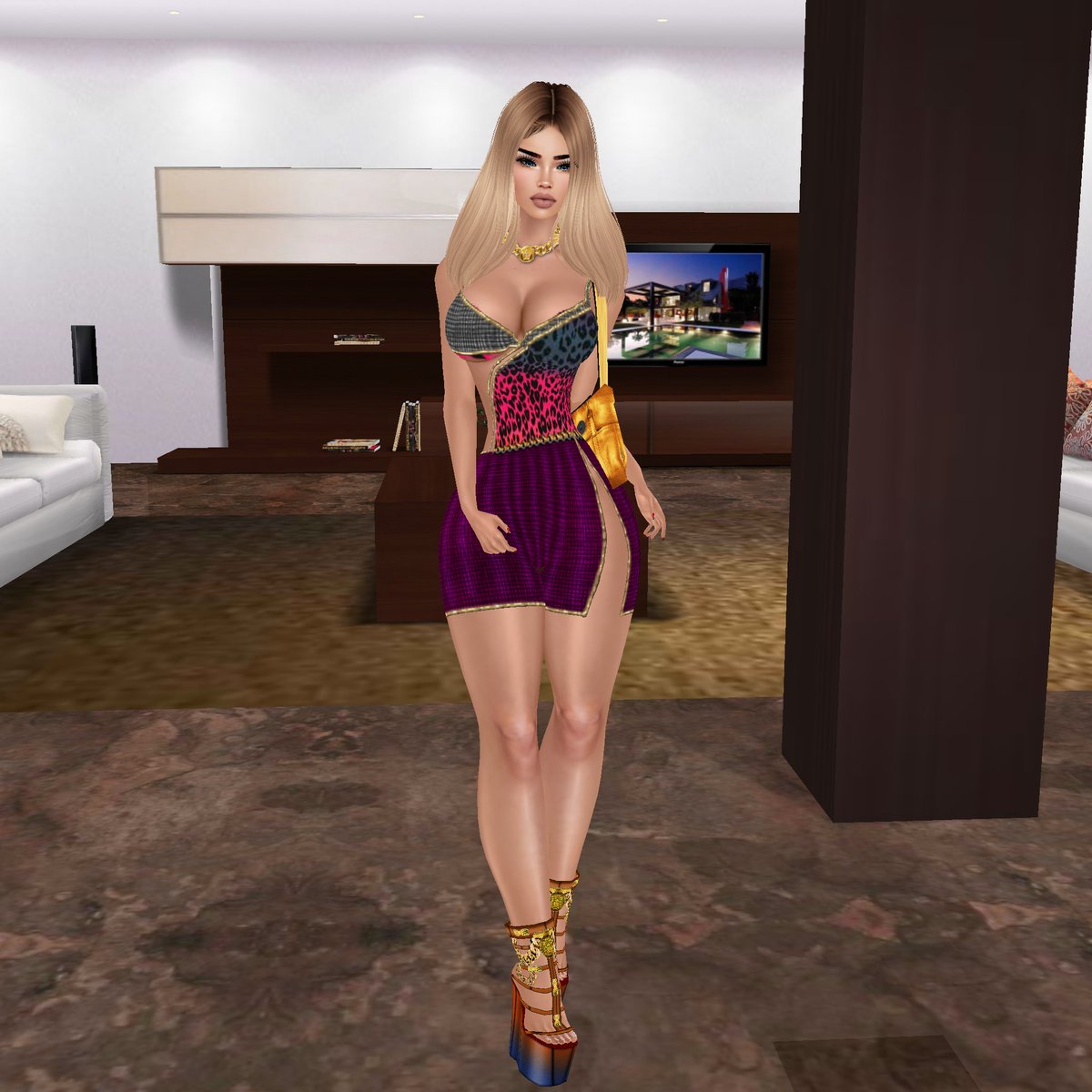 Kentia_Ty's tweet photo. Imma Versace Hottie! #IMVUBGC #IMVUKENTIA https://t.co/oYLqsFENwH
