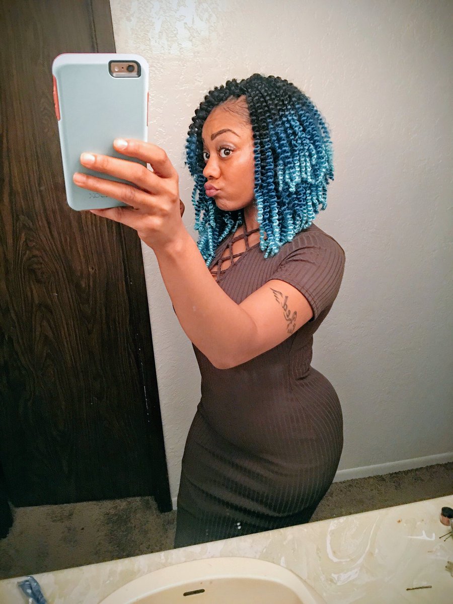 MoorBeautyLLC's tweet image. #clientviews #crochet #hairbyAshely #kc #styling #bobcut #natural