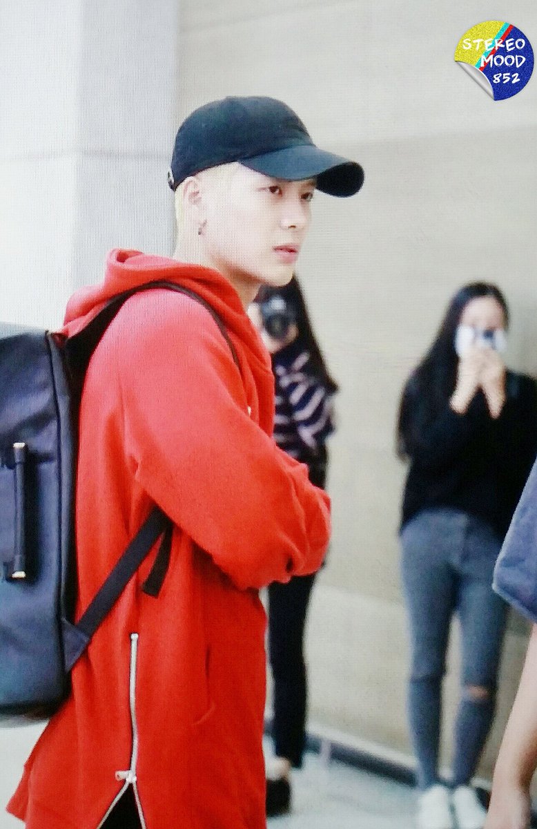STEREOMOOD852's tweet photo. 160922 #갓세븐 #잭슨 #got7 #jacksonwang #王嘉爾 😝 https://t.co/Yw2pIVitU6