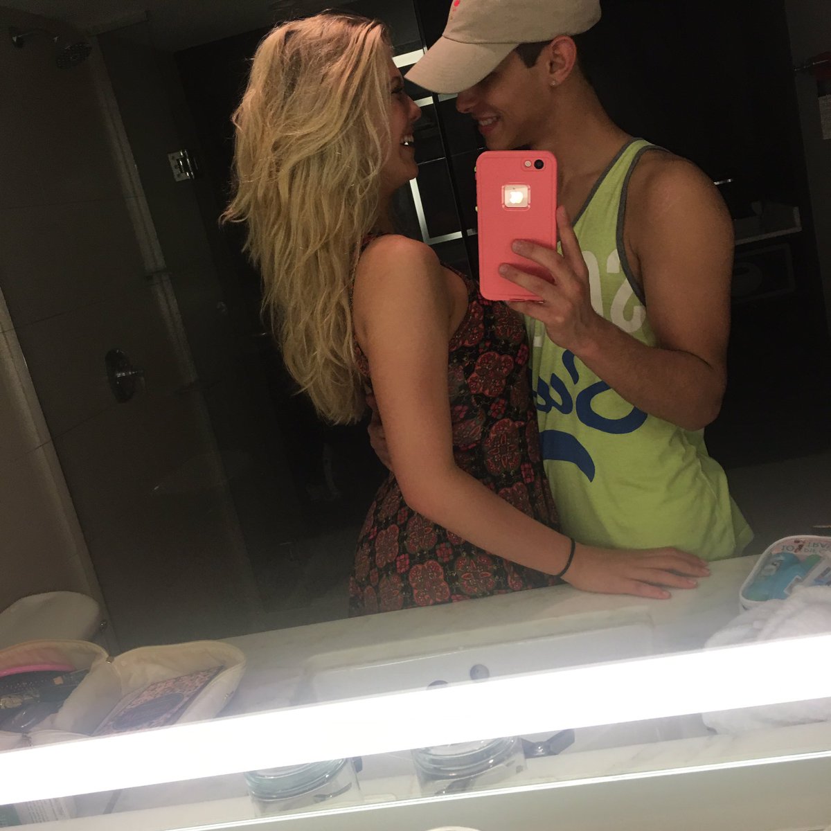 iamlorengray's tweet photo. Puerto Rico with this gem🇵🇷❤️ https://t.co/sbE7SgwjIH