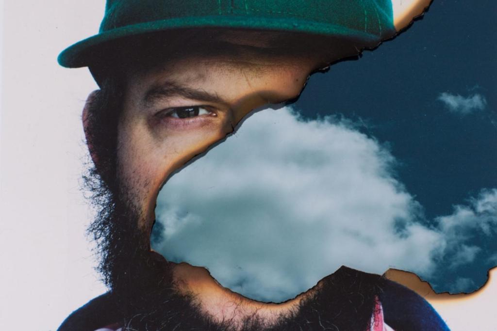 Smoothspin's tweet image. Bon Iver Reveals Secret Behind Number 22 smoothspin.com/bon-iver-revea…