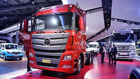 FotonMotor's tweet photo. Back in 2012, FOTON AUMAN GTL, produced by Beijing Foton Daimler Automotive Co., Ltd. (BFDA), was shown with Daimler's ACTROS at IAA. https://t.co/I8BMFGmcE6