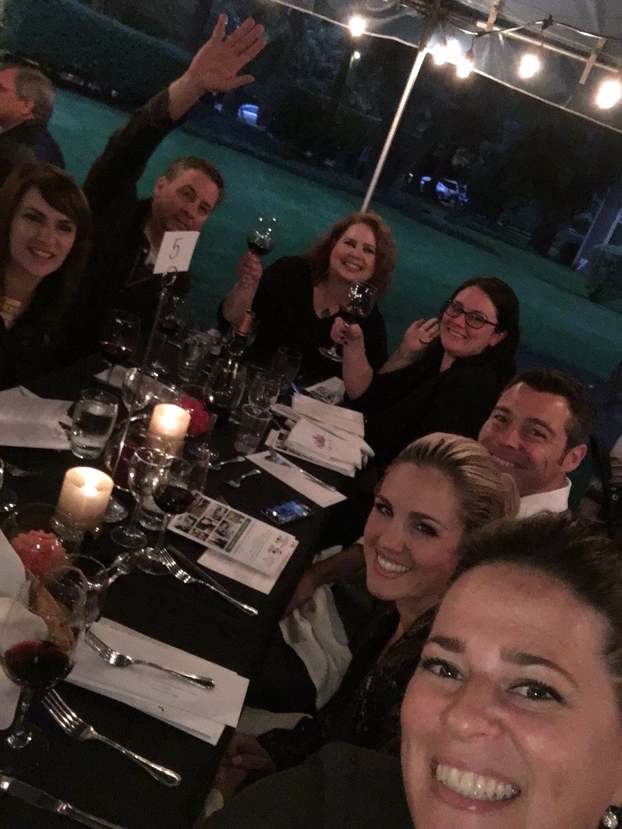 jobeans's tweet photo. @wfscc enjoying the fare at #farmtofort @SerenaGordon @Cellar55Tasting https://t.co/LnCfyPwRvs