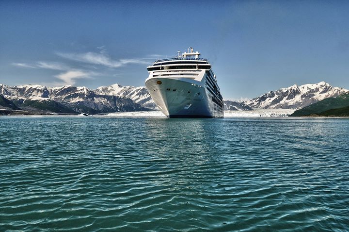 PrincessCruises's tweet photo. Glimpse where blue skies meet snow-capped peaks. #ComeBackNew https://t.co/E4uEKbYqHy