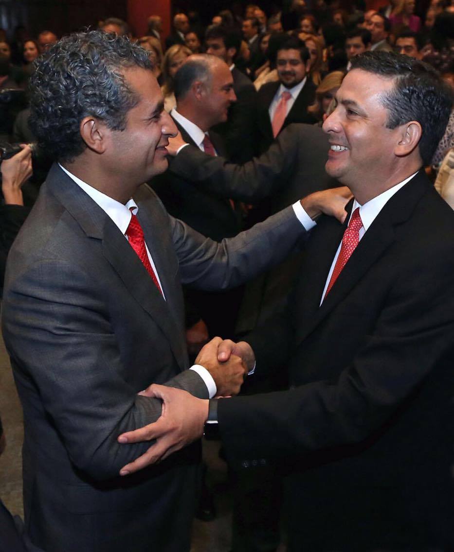 RamiroRamosSal's tweet photo. Nuestro dirigente del @PRI_Nacional @EnriqueOchoaR constató la dedicación de este gobierno para el bien de #Tamaulipas #6InformeETC. https://t.co/gdNFOJNbXy