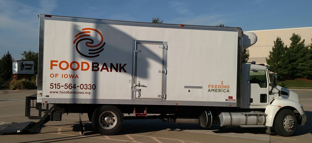 So proud to represent <a href="/IADefense/">Iowa Defense Counsel</a> as they partner with <a href="/FOODBANKIOWA/">Food Bank of Iowa</a> during #HungerActionMonth. Our goal is 1,500 meals in the next 1.5 days!