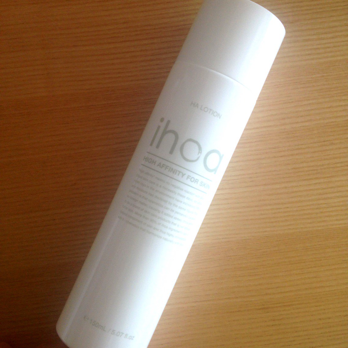 rea3rea's tweet photo. ihoa（イホア）のローション。
使い心地はパッケージのイメージ通りの優しさでした！サウナ発想というのも面白いローションです。
#ihoa #イホア #ローション https://t.co/eS3xEq6Zq1