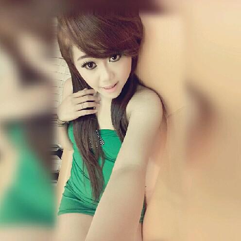 Lunna_Chaan tweet media