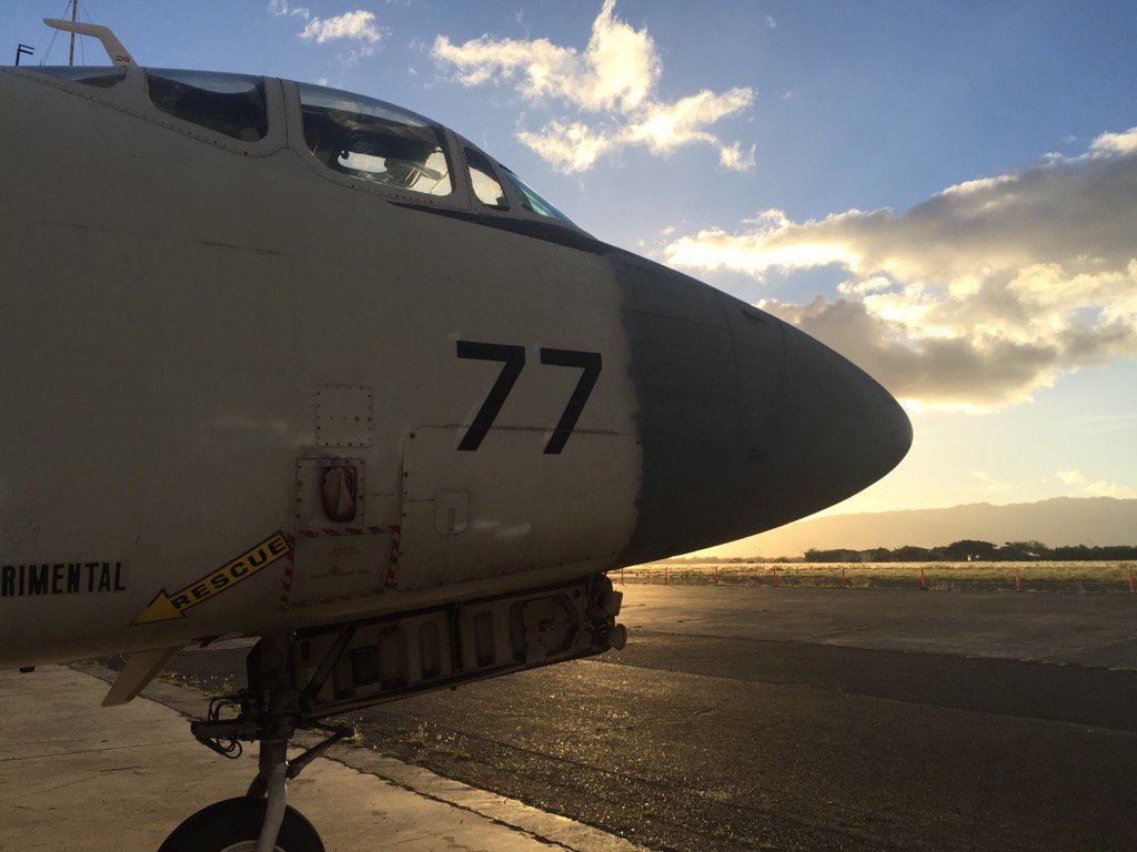 太平洋航空博物館パールハーバー Auf Twitter A3 スカイウォーリアーと夕日 綺麗です ハワイ 太平洋航空博物館パールハーバー 戦闘機 航空機 軍用機 A3 スカイウォリアー 空 夕日 T Co Qjpppyxipo Twitter