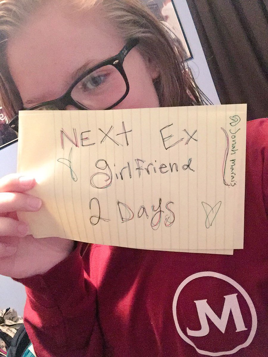 IlluminatedJM's tweet photo. Goodnight β€οΈ @JonahMarais #NextExGFin2Days https://t.co/AjPSg691hA