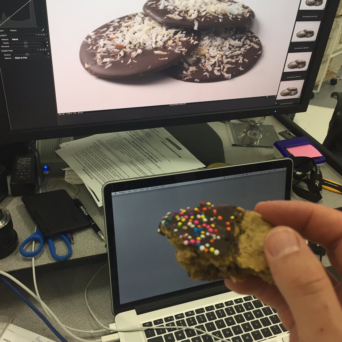 chocrevelations's tweet photo. I promise, I don't just volunteer to look after photo shoots because I get to eat all the yummy stuff afterwards! #ilovemyjob https://t.co/ZbXujs0Jqs